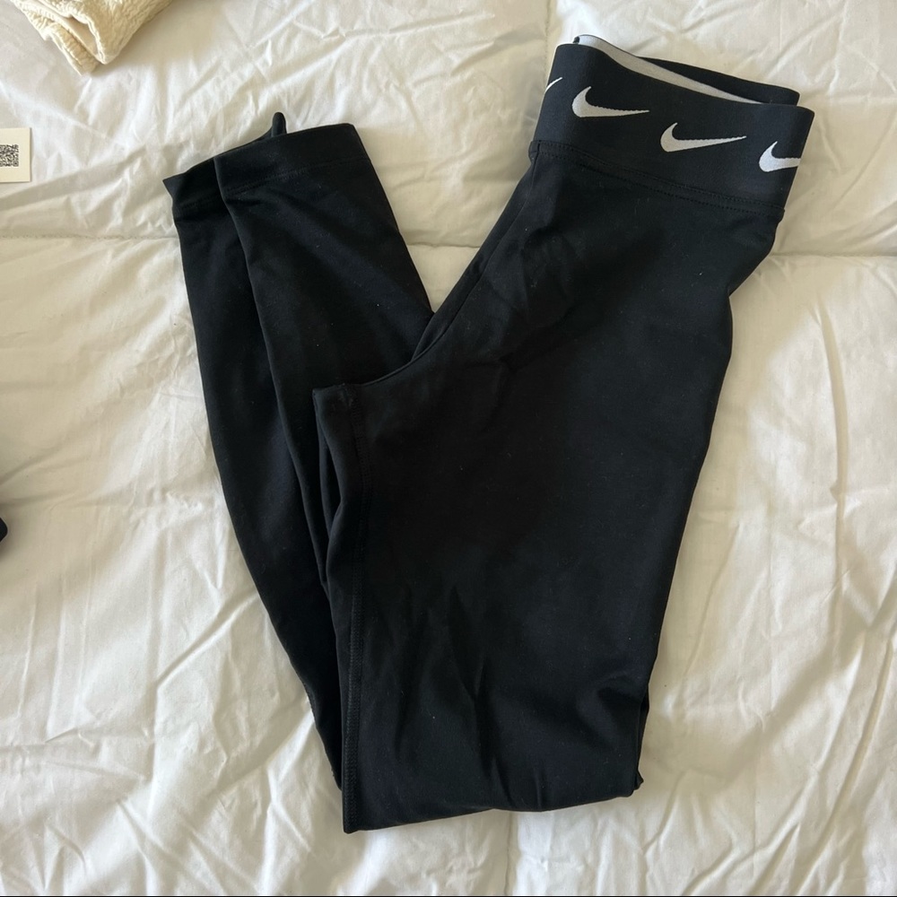 High waisted nike leggings